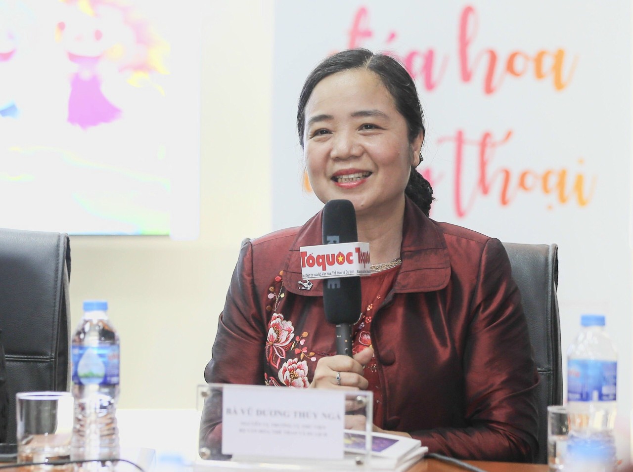 TS. Vũ Dương Thúy Ngà